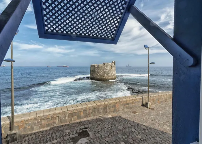 Flatguest - Castle Sea View